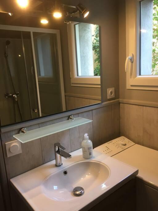 Appartement Avec Jardin Prive Greoux Les Bains Au Bord Du Verdon Bagian luar foto
